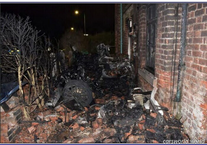 Он врезался в дом на разогнанном McLaren, и каким-то образом все выжили | Carscoops